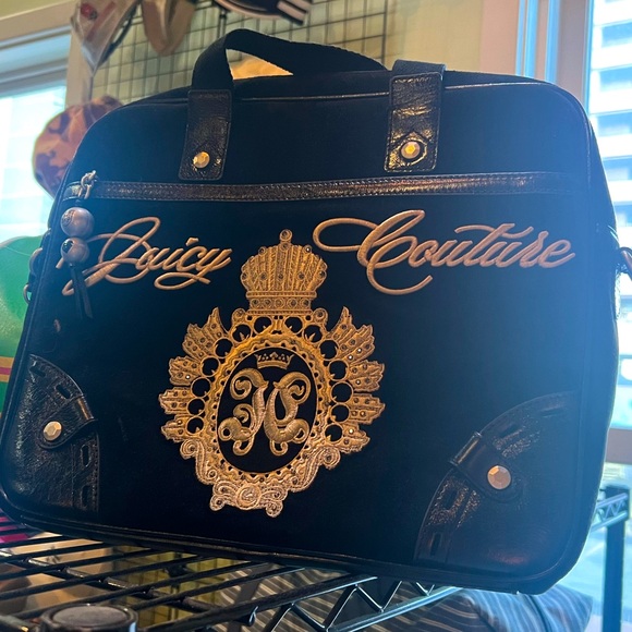 Juicy Couture Handbags - Juicy Couture bag